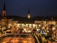 Weihnachtsmarkt&comma; Martin Ziaja