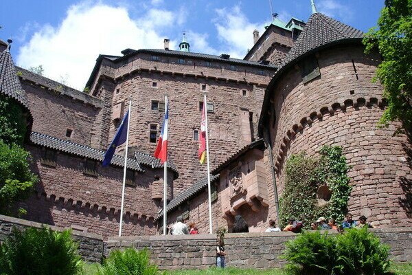 Hochkönigsburg - Château du Haut-Kœnigsbourg Hochkönigsburg - Château du Haut-Kœnigsbourg