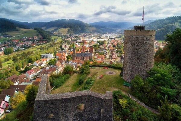 Burg Husen in Hausach Bildnachweis:  Kultur- und Tourismusbro Hausach